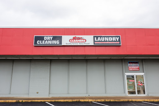 Dry Cleaner «Moose Cleaners», reviews and photos, 105 E Pershing Blvd, North Little Rock, AR 72114, USA