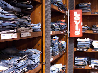 Jeans Store Mode GmbH