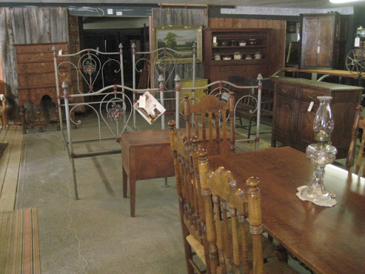 Antique Furniture Store «Hogback Vintage», reviews and photos, 260 Langdell Rd, Johnson, VT 05656, USA