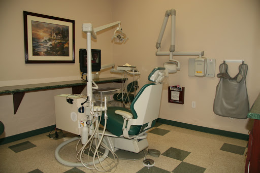 River Lakes Dental Group and Orthodontics