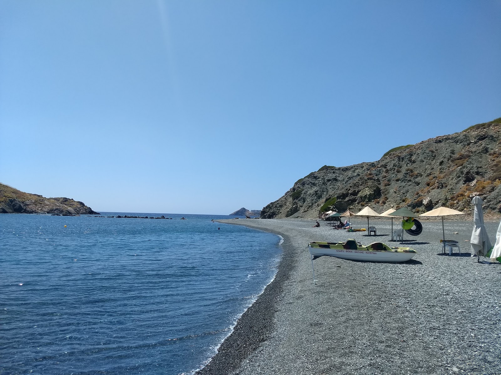 Zdjęcie Chrysostomos beach - popularne miejsce wśród znawców relaksu