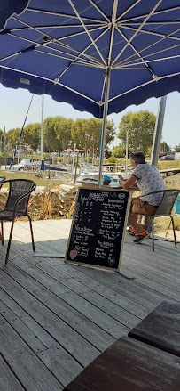 Atmosphère du Bar-restaurant à huîtres Lé Fé Bassin Dégustation d'huître à La Teste-de-Buch - n°10