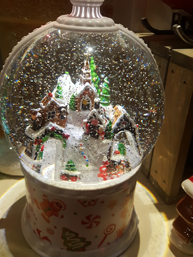 American Restaurant «Cracker Barrel Old Country Store», reviews and photos, 5100 Tiedeman Rd, Brooklyn, OH 44144, USA