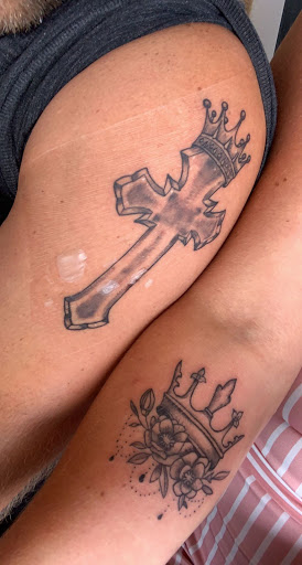 Tattoo Shop «Scratch The Surface Tattoo», reviews and photos, 6550 International Dr #111, Orlando, FL 32819, USA