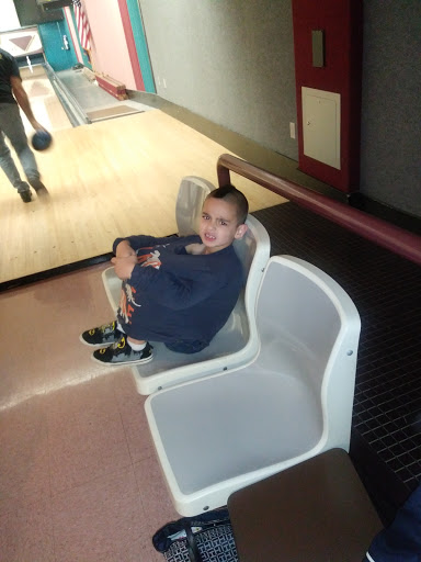 Bowling Alley «Trindle Bowl», reviews and photos, 4695 E Trindle Rd, Mechanicsburg, PA 17050, USA