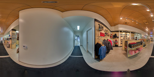 Toyota Dealer «Miller Toyota of Anaheim», reviews and photos, 1331 N Euclid St, Anaheim, CA 92801, USA