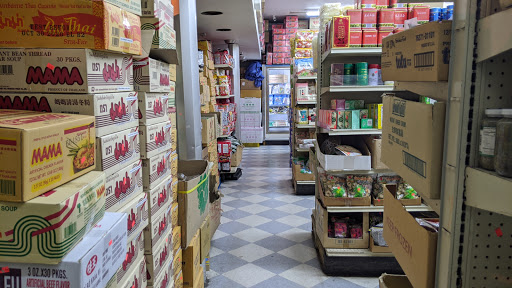 Asian Grocery Store «Viet Hoa Supermarket», reviews and photos, 4900 W North Ave, Milwaukee, WI 53208, USA