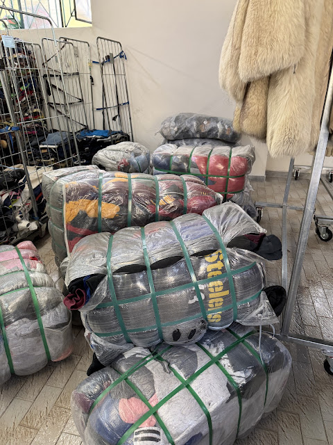 Vesuvius Vintage Wholesale SRL