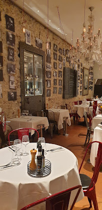 Atmosphère du Restaurant méditerranéen La Potinière à Cannes - n°15