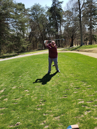 Golf Course «Oak Hollow Golf Course», reviews and photos, 3400 N Centennial St, High Point, NC 27265, USA