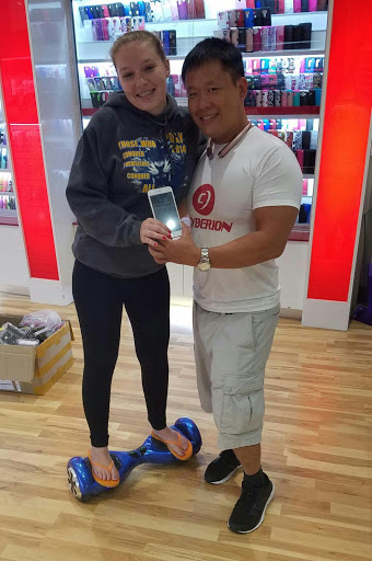 Electronics Repair Shop «Cyberion Columbia Electronics & Phone Repair», reviews and photos, 10300 Little Patuxent Pkwy, Columbia, MD 21044, USA