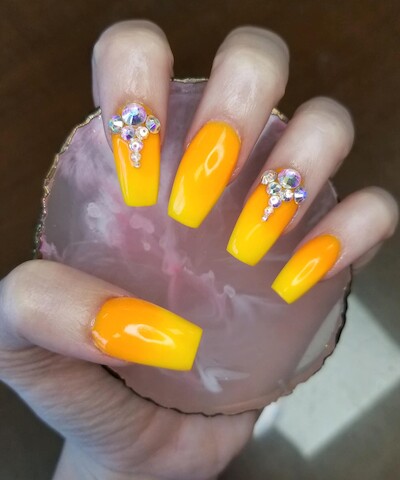 Beauty Salon «Attitudes Hair & Nail Salon», reviews and photos, 849 Volunteer Dr Suite 6, Paris, TN 38242, USA