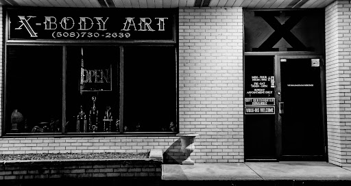 Tattoo Shop «X Body Art Emporium», reviews and photos, 147 Swansea Mall Dr, Swansea, MA 02777, USA