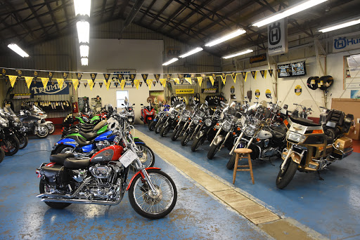Motorcycle Dealer «Adams Cycles Inc», reviews and photos, 631 W Lincoln Hwy, Nevada, IA 50201, USA