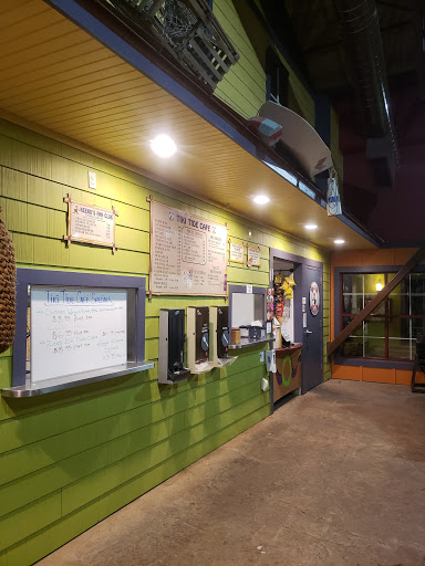 Water Park «Kahuna Laguna Indoor Water Park», reviews and photos, 2251 White Mountain Hwy, North Conway, NH 03860, USA