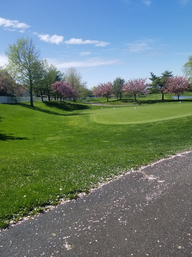 Golf Course «Willow Creek Golf & Country Club - NY», reviews and photos, 1 Clubhouse Dr, Mt Sinai, NY 11766, USA