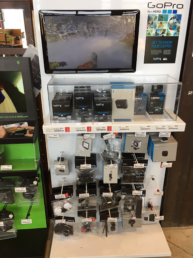 Camping Store «REI», reviews and photos, 412 S 27th St, Pittsburgh, PA 15203, USA