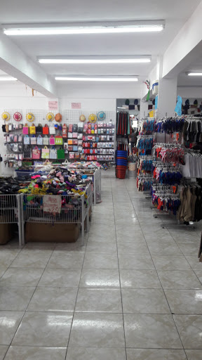 Stores to buy women's sweatpants Punta Cana