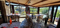 Atmosphère du Restaurant français Restaurant La Farigoulette chez Aurélie dans le GARD à Seynes - n°7