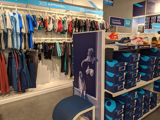 Sporting Goods Store «ASICS Outlet», reviews and photos, 4976 Premium Outlets Way #508, Chandler, AZ 85226, USA