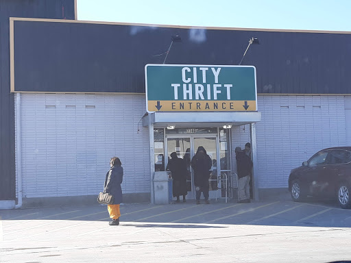 Thrift Store «City Thrift», reviews and photos, 7740 Wornall Rd, Kansas City, MO 64114, USA