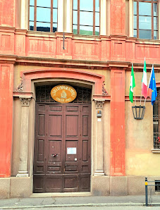 Scuola elementare femminile Ferrante Aporti Via Realdo Colombo, 1, 26100 Cremona CR, Italia