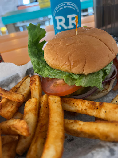 Bar & Grill «Paradise Bar & Grill», reviews and photos, 21 Via De Luna Dr, Gulf Breeze, FL 32561, USA