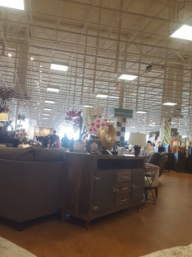 Shopping Mall «The Crossings at Northwest», reviews and photos, 500 NW Plaza, St Ann, MO 63074, USA