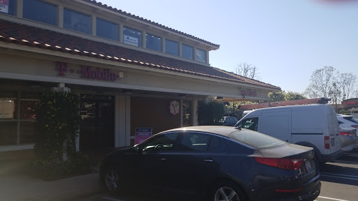 Cell Phone Store «T-Mobile», reviews and photos, 21213 Hawthorne Blvd, Torrance, CA 90503, USA