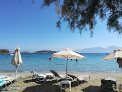 Ammoudi Plajı'in fotoğrafı ve yerleşim