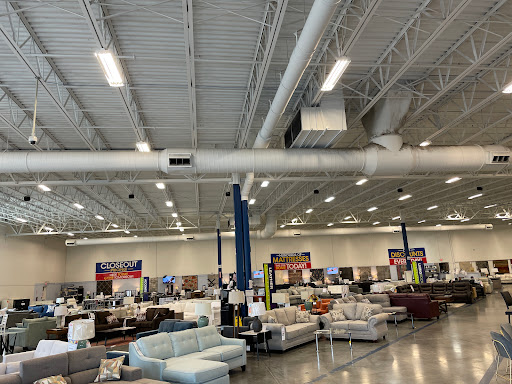 Outlet Store «Rooms To Go Outlet Furniture Store - Pearl River», reviews and photos, 63295 Old Military Rd, Pearl River, LA 70452, USA