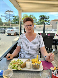 Plats et boissons du Restaurant LA DURANCETTE à Sénas - n°20