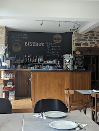 Atmosphère du Restaurant L'Oustal Del Pais à Rilhac-Xaintrie - n°5