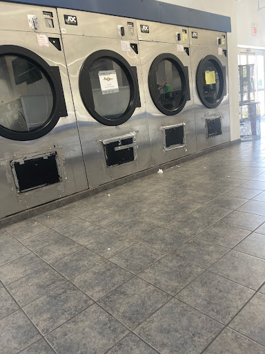 Laundromat «Family Wash Day», reviews and photos, 209 Lancaster Ave, Reading, PA 19611, USA