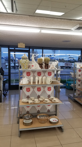 Thrift Store «The Salvation Army Family Store and Donation Center», reviews and photos