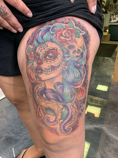 Explore linear tattoo ideas, creative tattoo ideas in Homewood, available at Ink-N-Um Tattoo & Body Piercing