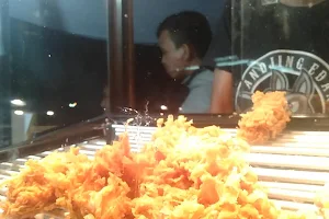 Rahayu Fried Chicken image