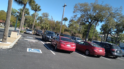 Grocery Store «Piggly Wiggly Hilton Head», reviews and photos, 1 N Forest Beach Dr, Hilton Head Island, SC 29928, USA