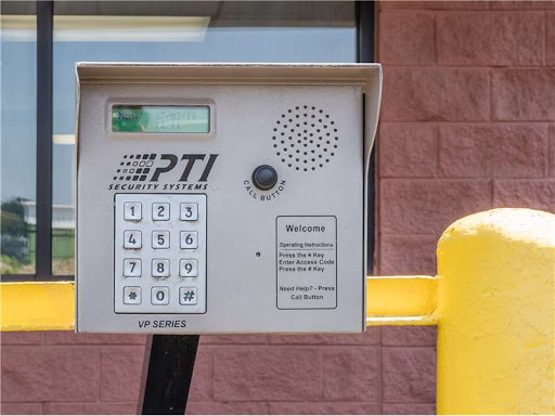 Self-Storage Facility «Extra Space Storage», reviews and photos, 1934 W Main St, Stamford, CT 06902, USA