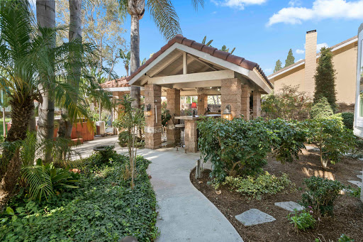 Onyx Homes - All About Orange County image