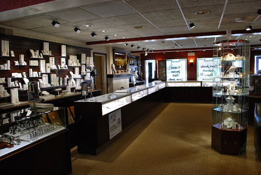 Jewelry Appraiser «The Gem Lab - Jewelry & Custom Design», reviews and photos, 4098 W Henrietta Rd, Rochester, NY 14623, USA