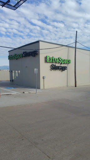 Self-Storage Facility «Metroplex Self Storage», reviews and photos, 3906 W Airport Fwy, Irving, TX 75062, USA