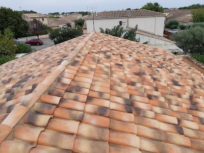 COUVREUR 37 VEIGNE | COUVERTURE RAVALEMENT DE FACADES PEINTRE EN BATIMENT HORTICA à Veigné