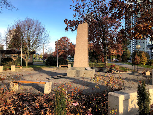 South Burnaby Cenotaph, Bonsor Park, Burnaby, BC V5J 1C5