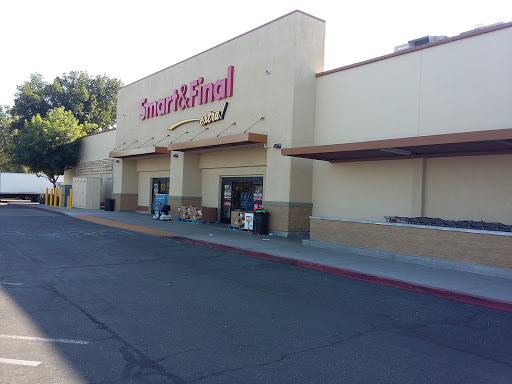 Grocery Store «Smart & Final», reviews and photos, 147 N Wilson Way, Stockton, CA 95205, USA