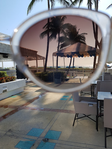 Beach Resort «The Miami Beach Resort & Spa», reviews and photos, 4833 Collins Ave, Miami Beach, FL 33140, USA