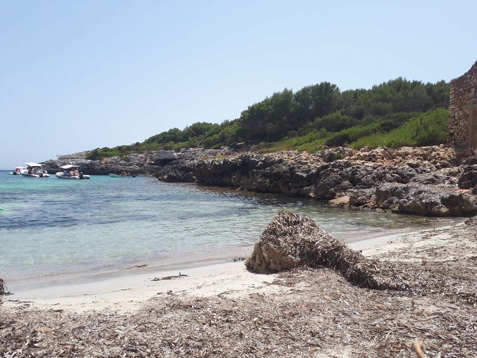 Photo of Cala Brafi with dirty level of cleanliness