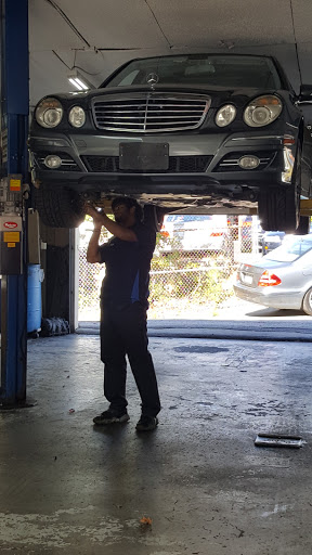 Auto Repair Shop «European Motor Cars», reviews and photos, 4400 Roswell Rd NE, Atlanta, GA 30342, USA