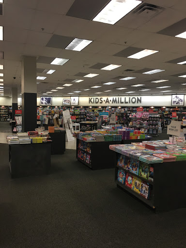 Book Store «Books-A-Million», reviews and photos, 5900 Sugarloaf Pkwy #321, Lawrenceville, GA 30043, USA