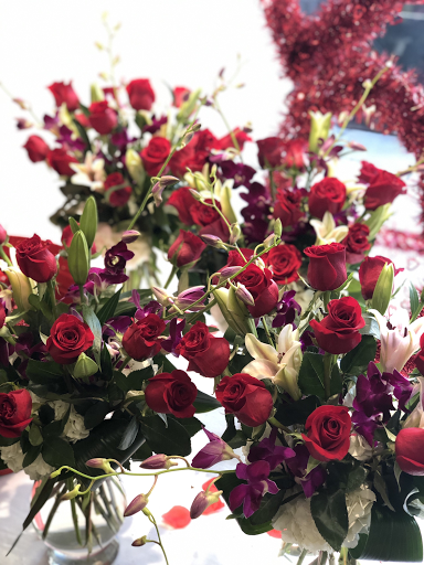 Florist «Oshi Floral Design Nashville», reviews and photos, 215 6th Ave N, Nashville, TN 37219, USA